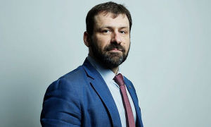 Почему испытывает жажду Игорь Рыбаков? Бизнесы, состояние и личная жизнь миллиардера
