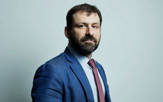 Почему испытывает жажду Игорь Рыбаков? Бизнесы, состояние и личная жизнь миллиардера